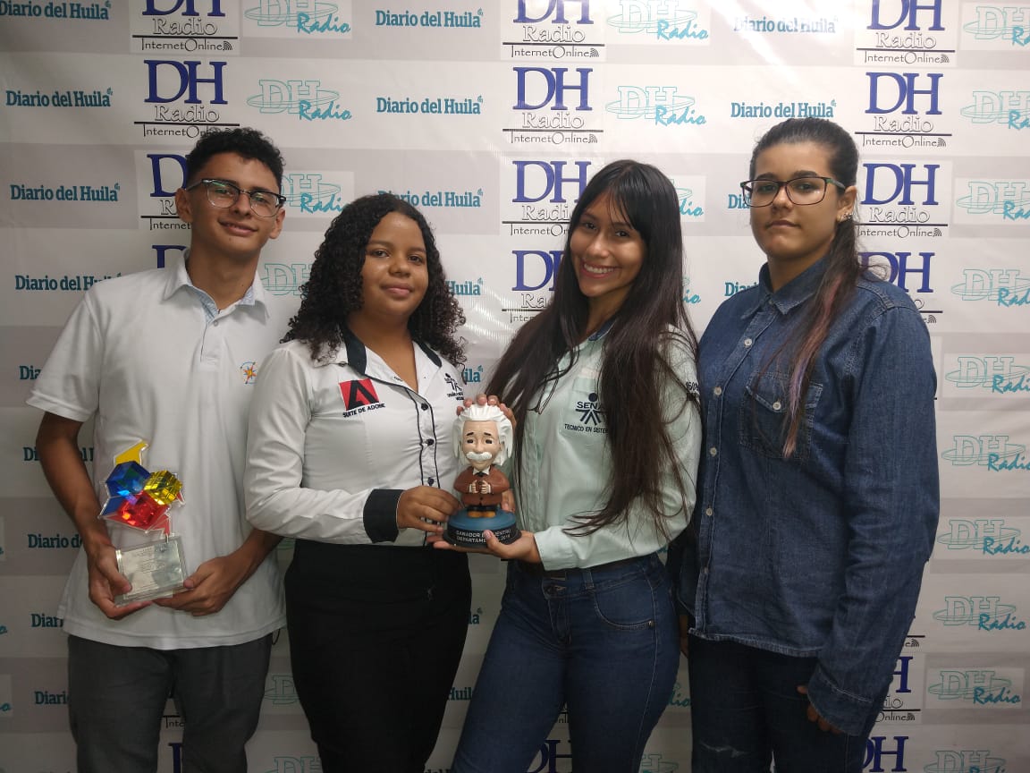 Juan David Castro Cardoso, Liceth Galindo Cárdenas, Karen Daniela Triana y Camila Alejandra Suárez Bonilla.